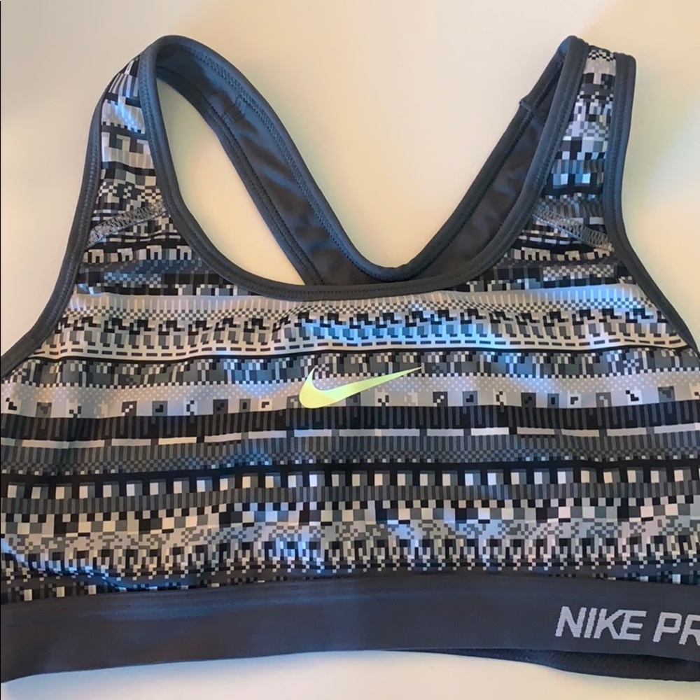 Nike Pro sports bra